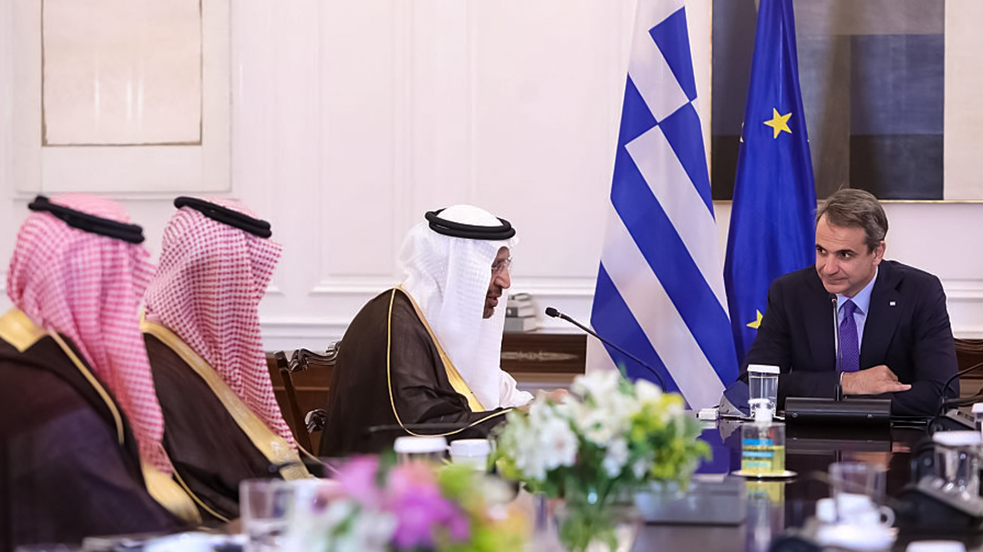 Prime Minister of Greece meets with Saudi investment minister