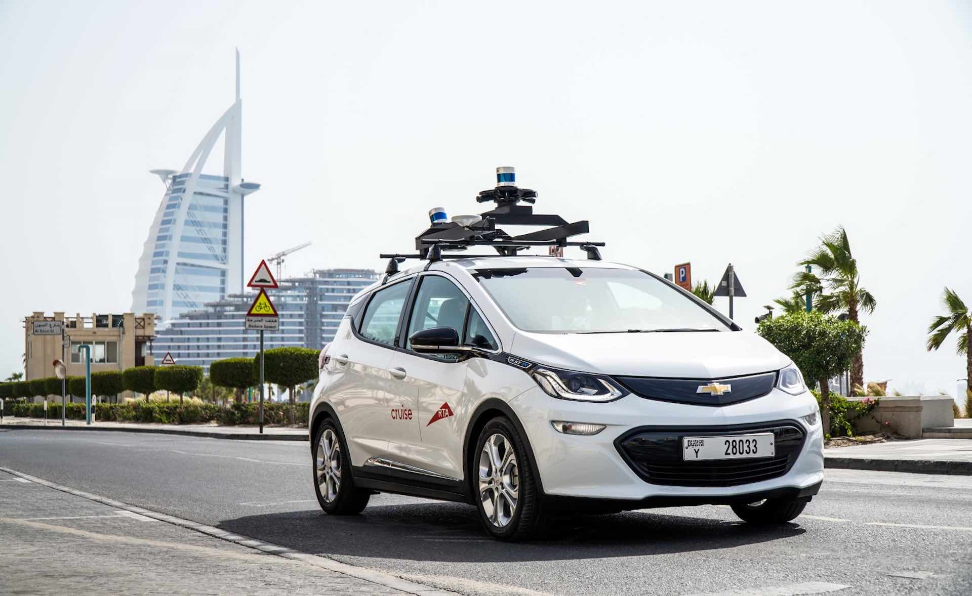 Two electric Chevrolet Bolts to chart digital maps in Dubai